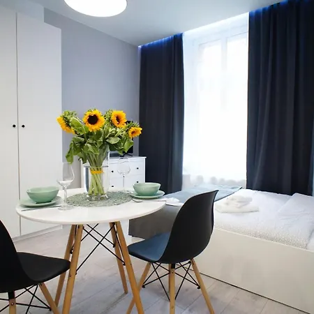 Polonia Art Apartments In The City Center Katovice Exteriér fotografie