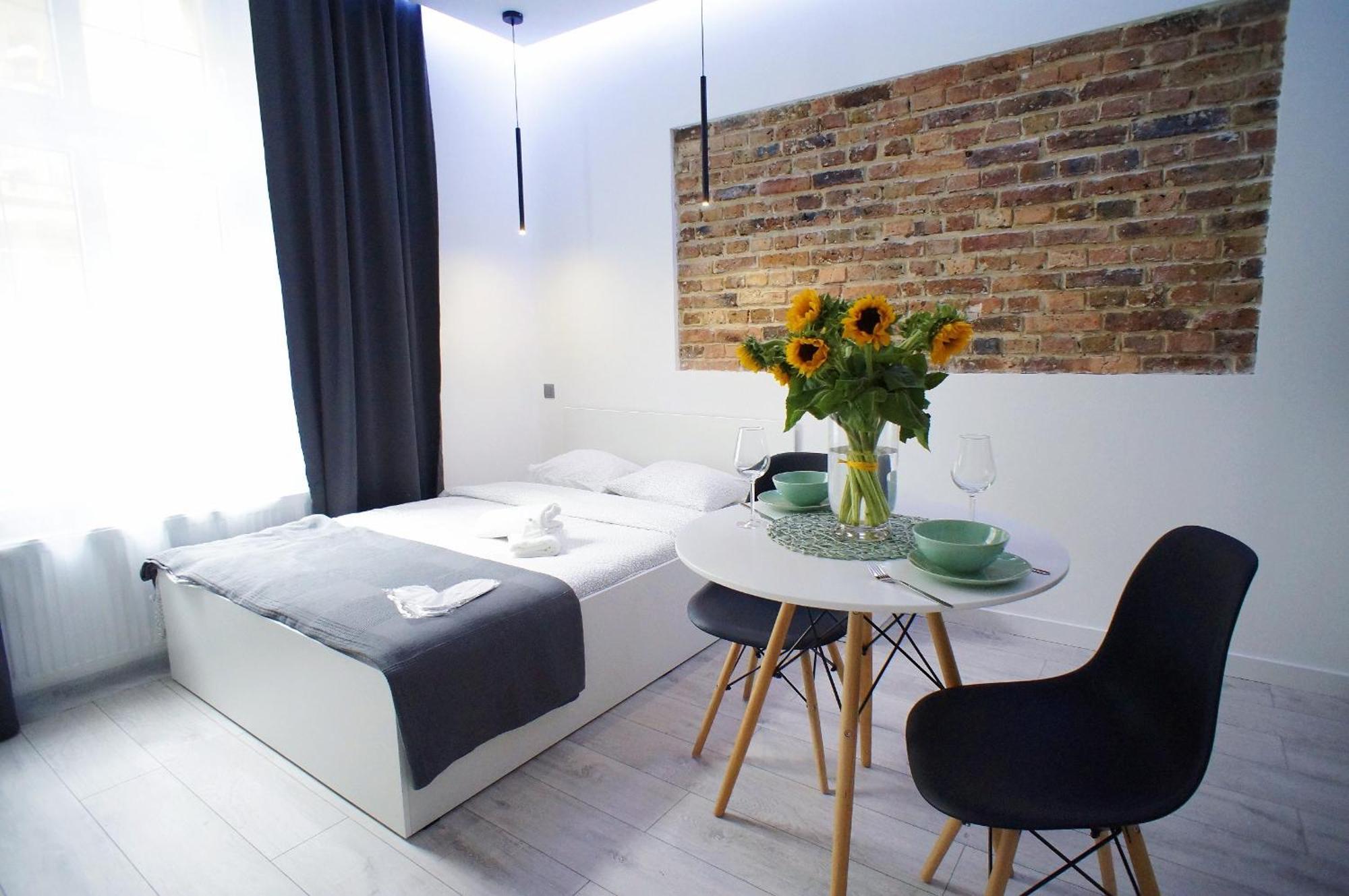 Polonia Art In The Center Apartment